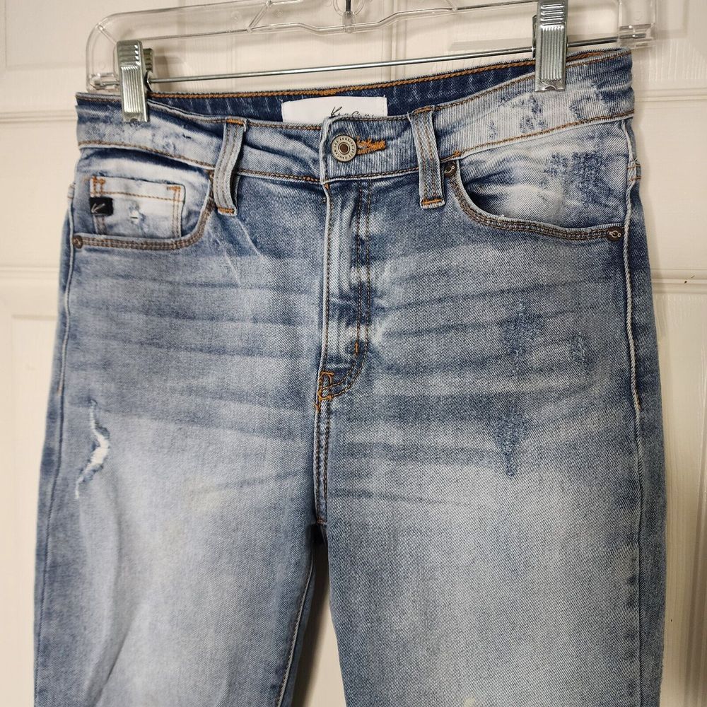Kancan Mid Rise Tapered Leg Distressed Jeans 5/26 - Picture 2 of 6